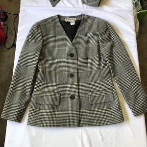 Woman's Dress Suite Carlisle Size 10